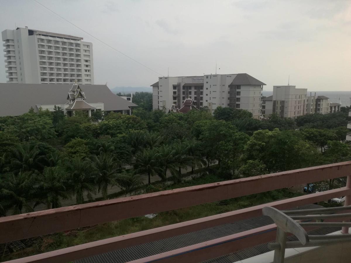 Kiengtalay 706 Apartment Pattaya Bagian luar foto